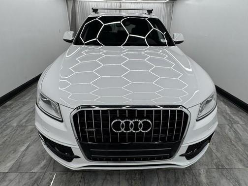 2017 Audi Q5 2.0T Premium Plus