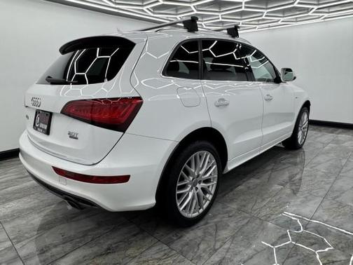 2017 Audi Q5 2.0T Premium Plus