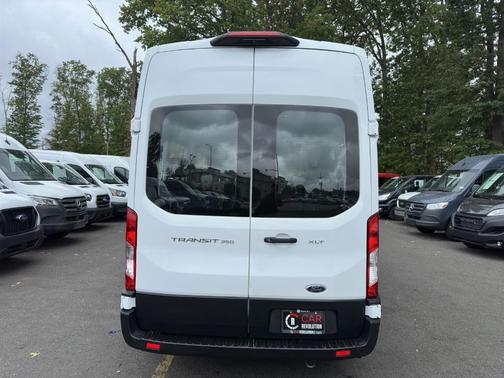 2021 Ford Transit-350 XLT