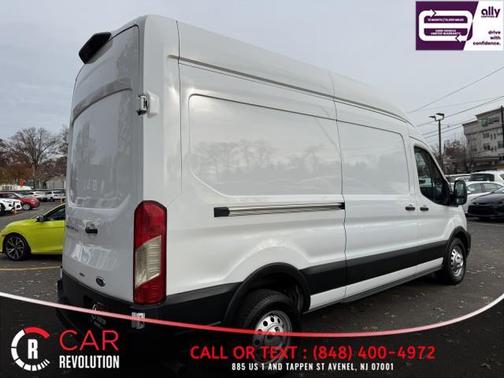 2022 Ford Transit-250 Base