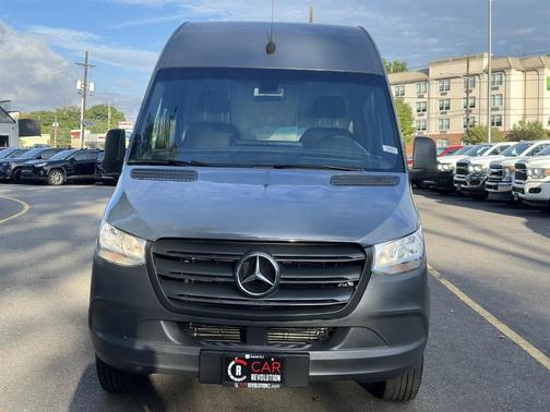 2019 Mercedes-Benz Sprinter 2500 HR 170''