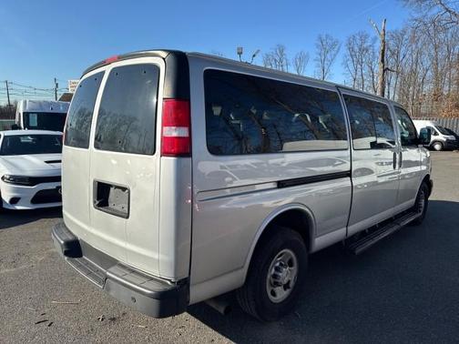 2020 Chevrolet Express 3500 LS
