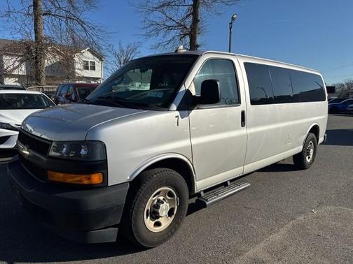 2020 Chevrolet Express 3500 LS