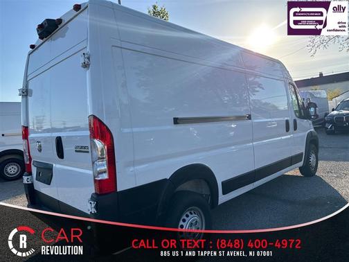 White 2024 RAM ProMaster 2500 High Roof