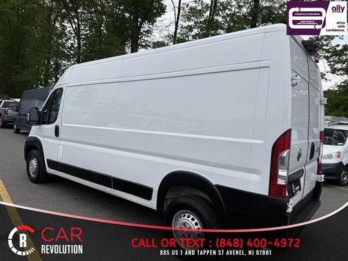 White 2024 RAM ProMaster 2500 High Roof