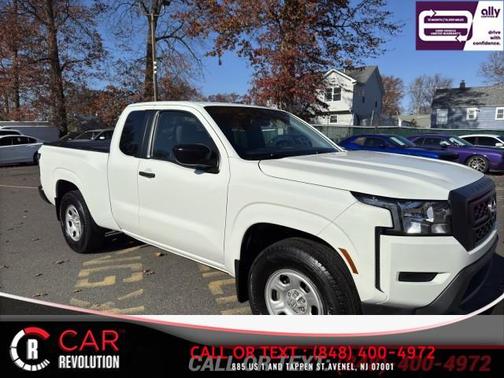White 2022 Nissan Frontier S