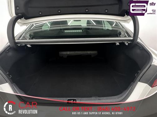 White 2022 Toyota Camry SE