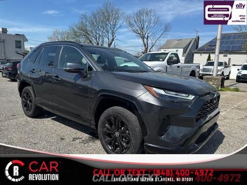 2022 Toyota RAV4 Hybrid SE