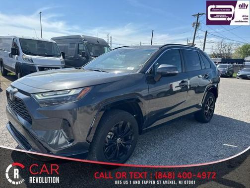 2022 Toyota RAV4 Hybrid SE