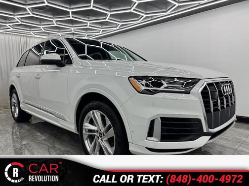 2023 Audi Q7 55 Premium Plus