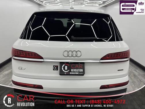 2023 Audi Q7 55 Premium Plus