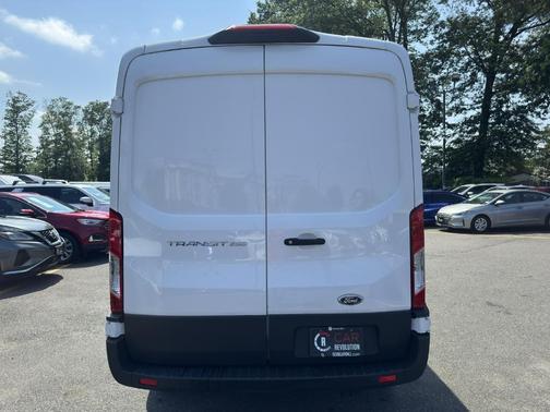2023 Ford Transit-250 T-250 148'' MR