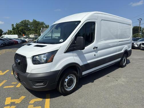 2023 Ford Transit-250 T-250 148'' MR