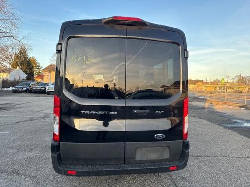 2022 Ford Transit-350 XLT