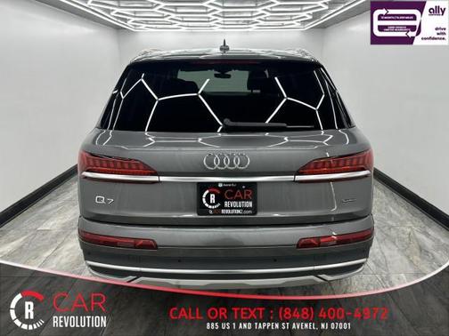 2023 Audi Q7 55 Premium Plus