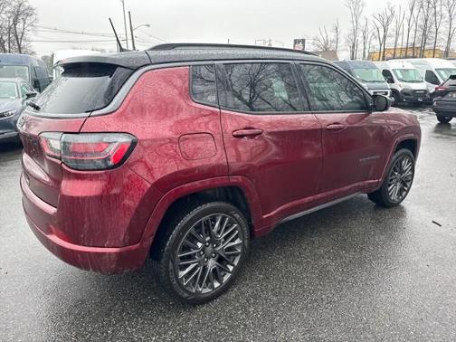 2022 Jeep Compass Altitude