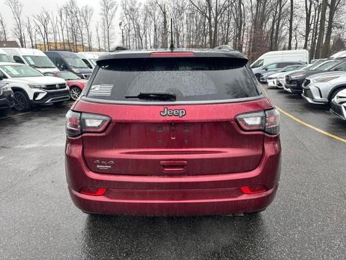 2022 Jeep Compass Altitude