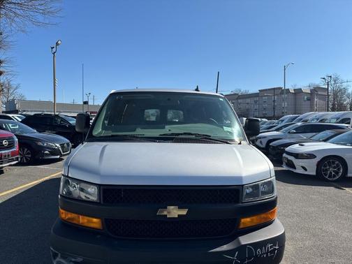 2020 Chevrolet Express 3500 LS