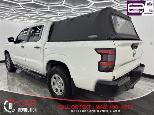 Glacier White 2022 Nissan Frontier S