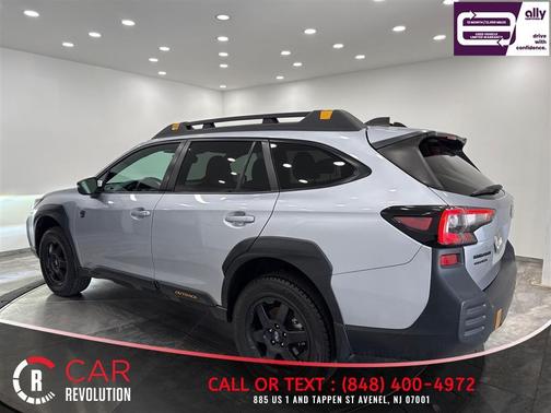 Ice Silver Metallic 2024 Subaru Outback Wilderness