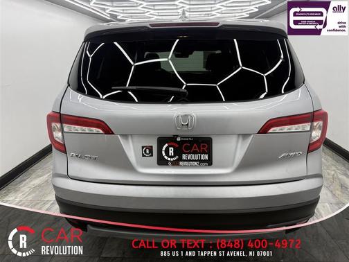 Silver 2019 Honda Pilot EX-L w/Navigation/RES