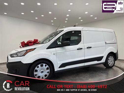 White 2022 Ford Transit Connect XL