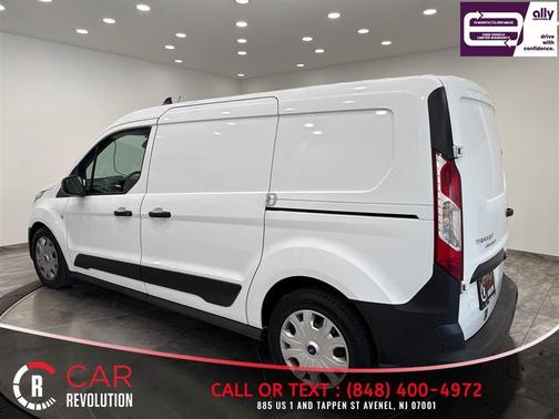 White 2022 Ford Transit Connect XL
