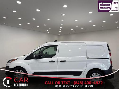 White 2022 Ford Transit Connect XL