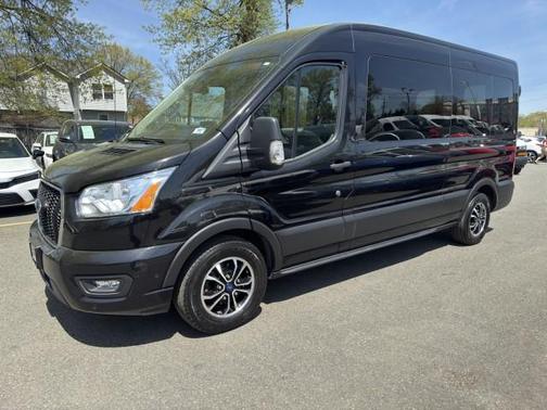 2022 Ford Transit-350 XLT