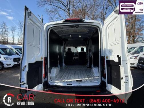 2024 Ford Transit-250 148 WB Medium Roof Cargo