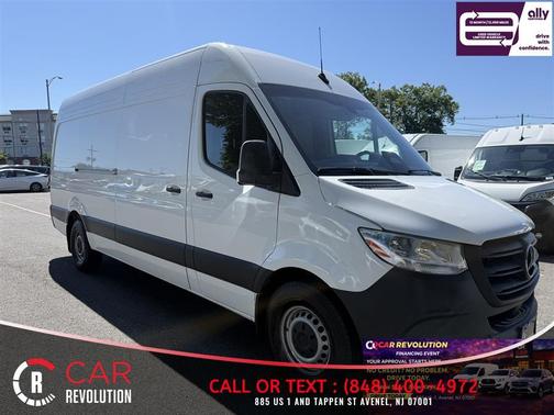 White 2025 Mercedes-Benz Sprinter 2500 HIGH ROOF 4-CYL DIESEL 170''