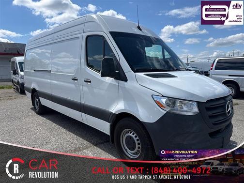 White 2025 Mercedes-Benz Sprinter 2500 HIGH ROOF 4-CYL DIESEL 170''