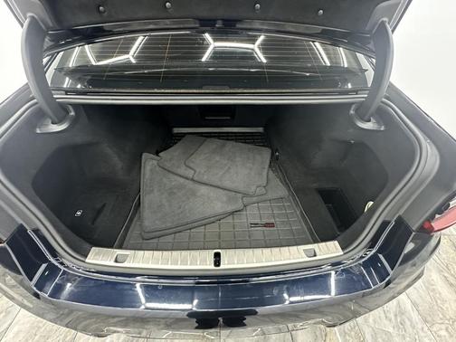 2022 BMW M760 i xDrive