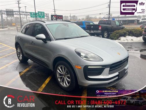 Silver 2022 Porsche Macan Base