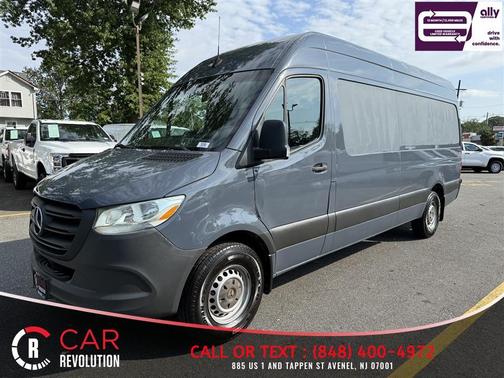 Gray 2019 Mercedes-Benz Sprinter 2500 HR 170''