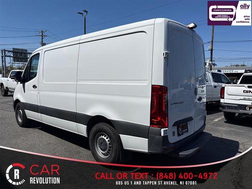 White 2022 Mercedes-Benz Sprinter 2500 DIESEL