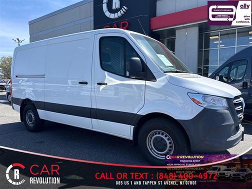 White 2022 Mercedes-Benz Sprinter 2500 DIESEL