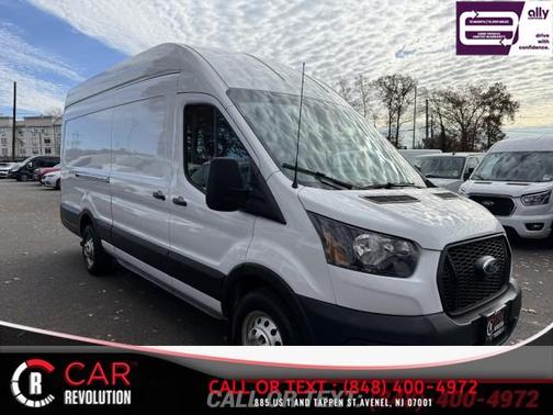 2022 Ford Transit-250 Base