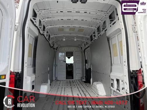 2022 Ford Transit-250 Base