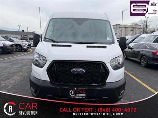 2024 Ford Transit-250 148 WB Medium Roof Cargo
