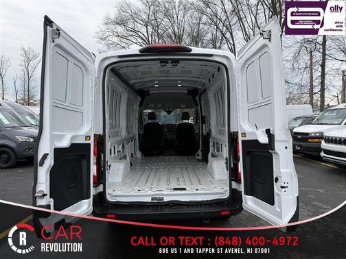 2024 Ford Transit-250 148 WB Medium Roof Cargo