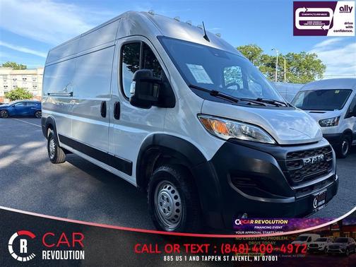 White 2024 RAM ProMaster 2500 High Roof