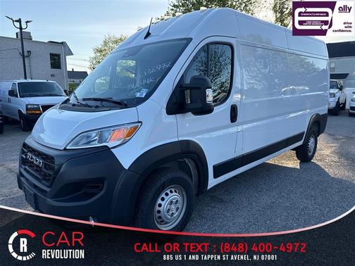 White 2024 RAM ProMaster 2500 High Roof