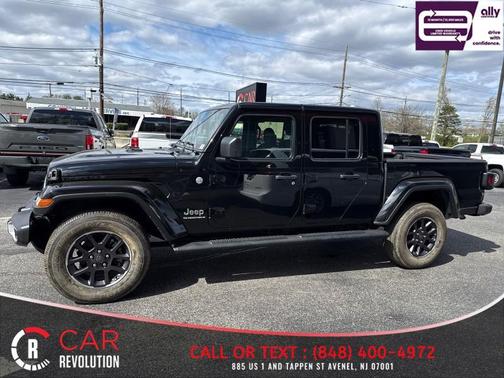 Black 2023 Jeep Gladiator Overland