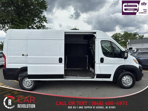 White 2023 RAM ProMaster 2500 High Roof