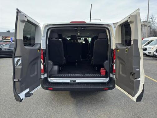2022 Ford Transit-350 XLT