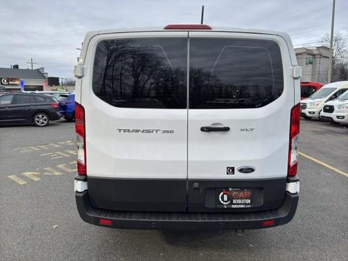 2022 Ford Transit-350 XLT