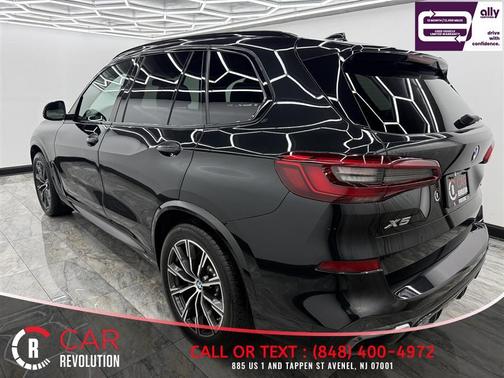 Black 2019 BMW X5 xDrive50i