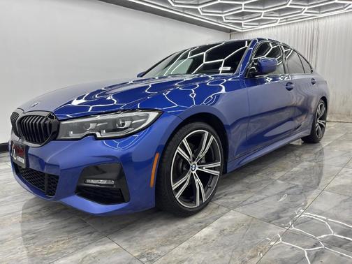2021 BMW 330 i xDrive