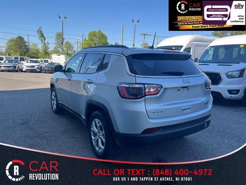 Silver 2024 Jeep Compass Latitude